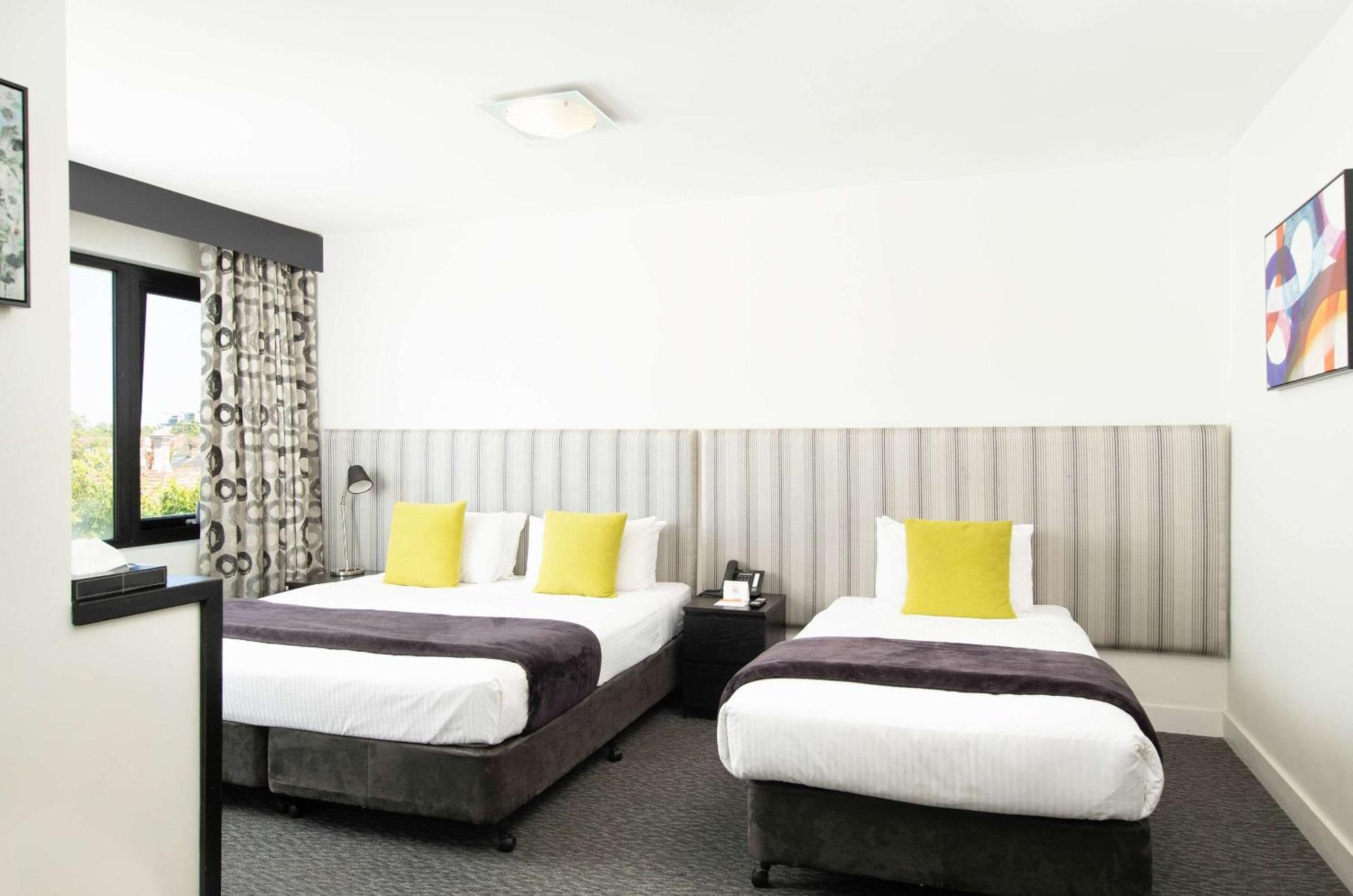 Comfort Hotel East Melbourne Bagian luar foto
