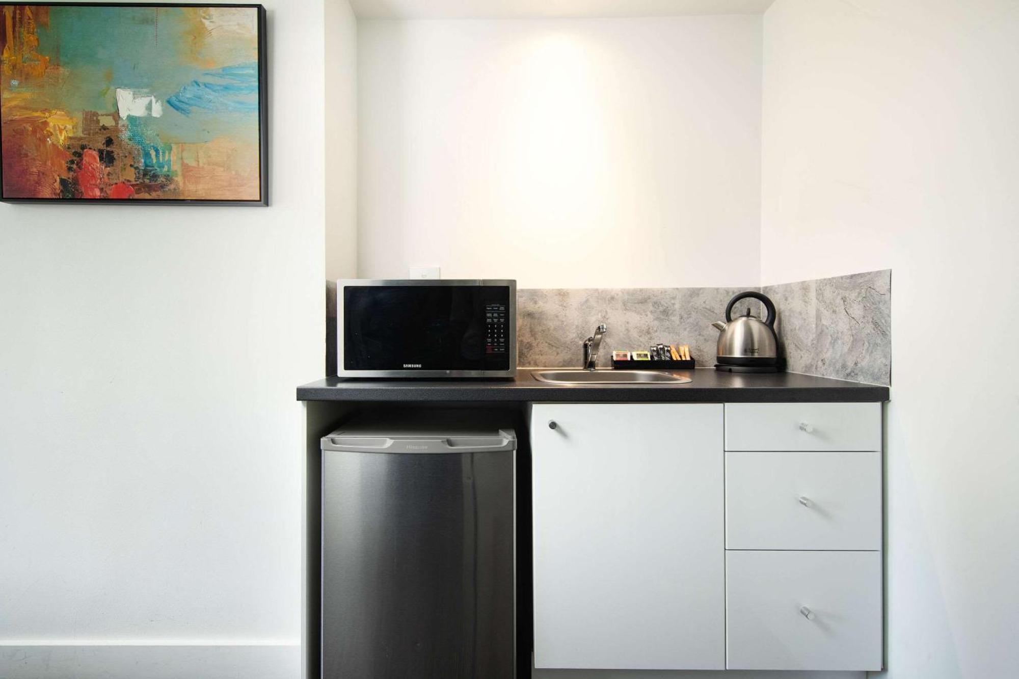 Comfort Hotel East Melbourne Bagian luar foto