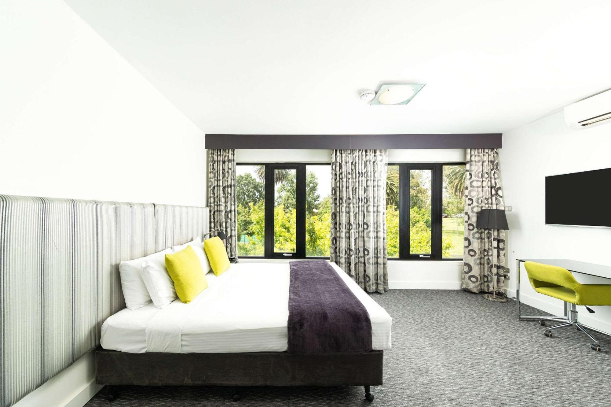 Comfort Hotel East Melbourne Bagian luar foto